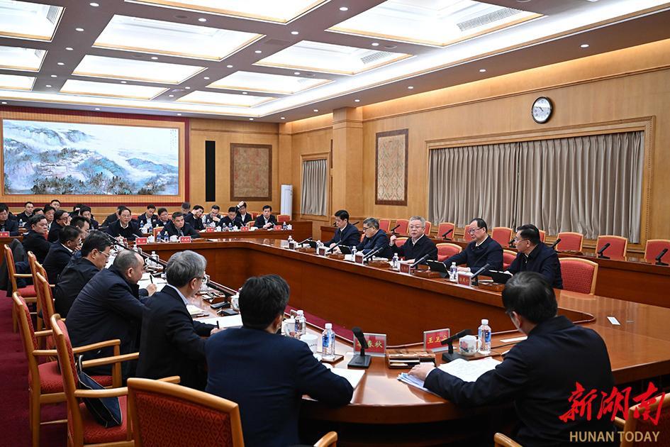 沈晓明主持召开会议研究部署全省科技创新、审计工作